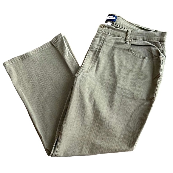 Soft Green Stretch Jeans L.A Blues Womens Plus Size 20 W Light Khaki Olive Green - Picture 6 of 12